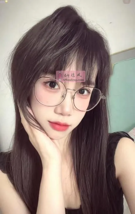 工业园区服务系小姐姐 - 江苏-苏州 楼凤实拍第1张
