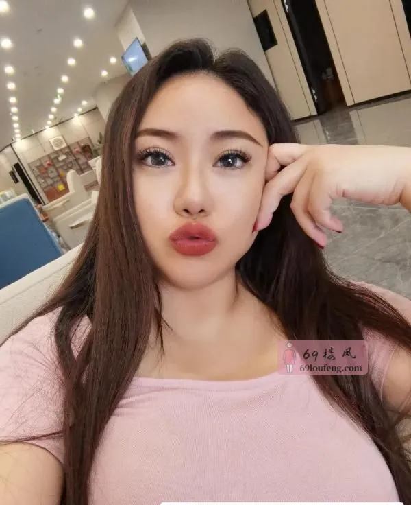巨乳少妇莹莹 - 四川-成都 楼凤实拍第4张