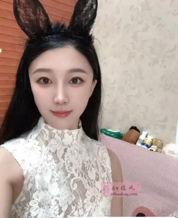 光谷风情旗袍小仙女 - 湖北-武汉 楼凤实拍第3张