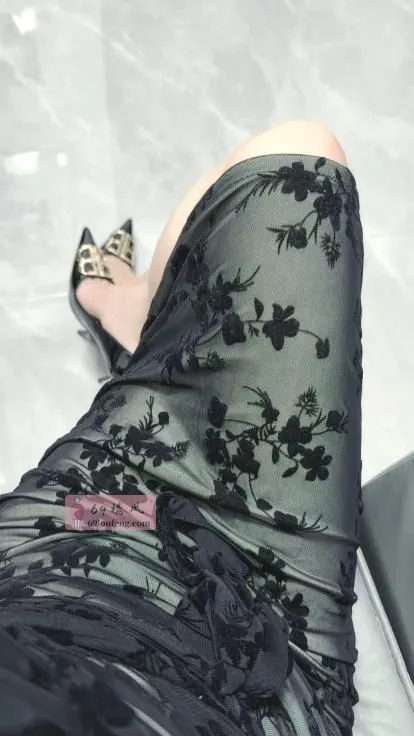 新疆美女黑丝大长腿 - 福建-厦门 楼凤实拍第3张
