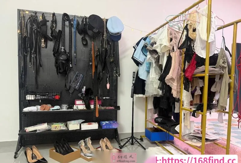 百变制服女王乐乐 - 浙江-杭州 楼凤实拍第3张