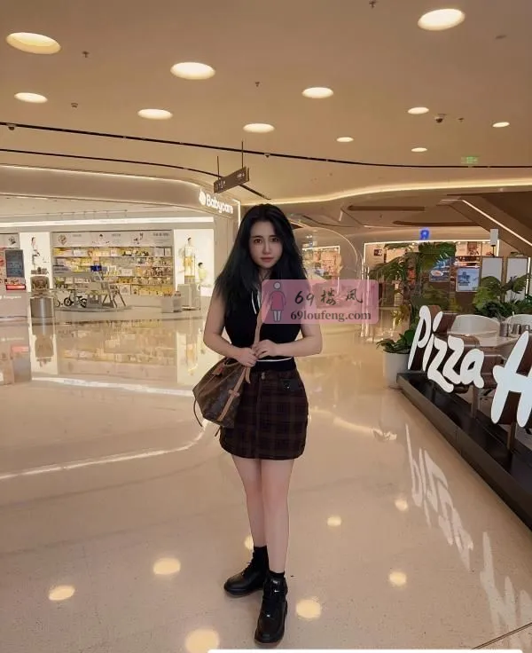 巨乳少妇 - 上海-宝山区 楼凤实拍第4张