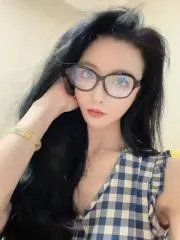 骚女大长腿小姐姐 现场拍摄照片 (河南 - 郑州)