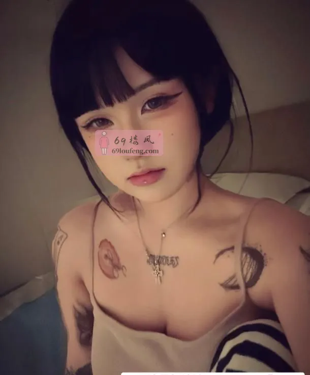 市北纹身精神小妹 - 山东-青岛 楼凤实拍第1张