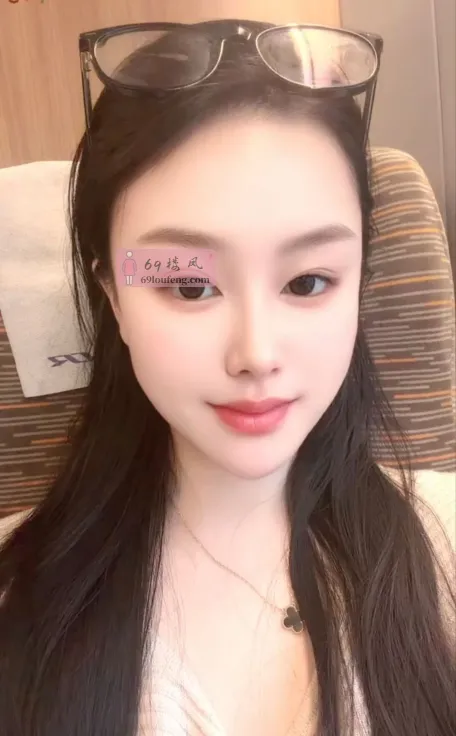 美女服务系 - 江苏-南京 楼凤实拍第1张