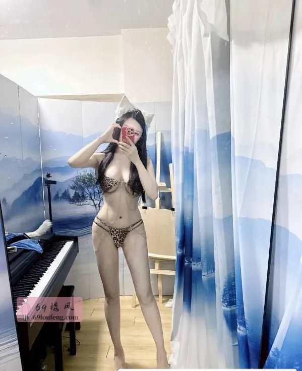 完美身材大胸颜值老师 - 浙江-杭州 楼凤实拍第4张