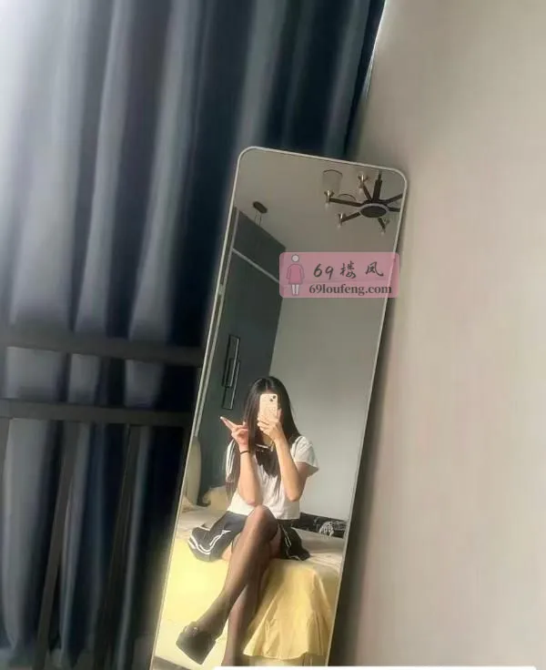 有颜有身材的兼职小妹 - 湖北-武汉 楼凤实拍第4张