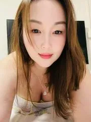 徐汇丰满大胸少妇 上海 - 徐汇区线下实拍无遮挡
