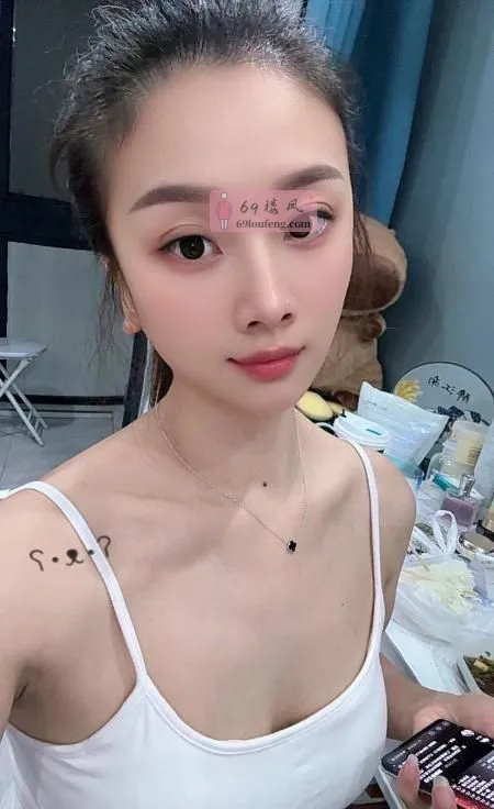 A大模特兼职 - 湖南-长沙 楼凤实拍第4张