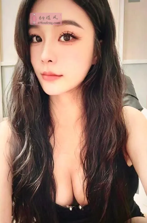 巨乳颜值倩倩 - 广东-珠海 楼凤实拍第3张