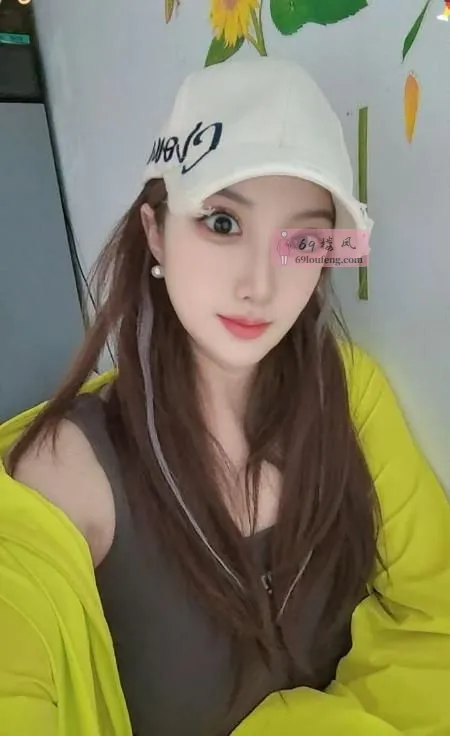 龙华服务风骚少妇 - 广东-深圳 楼凤实拍第2张