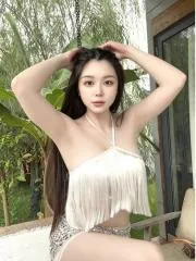 广东 - 东莞 附近最火老师 风骚性感小少妇玫瑰 照片墙
