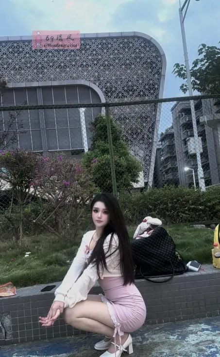 长腿嫩模兼职 - 四川-成都 楼凤实拍第1张