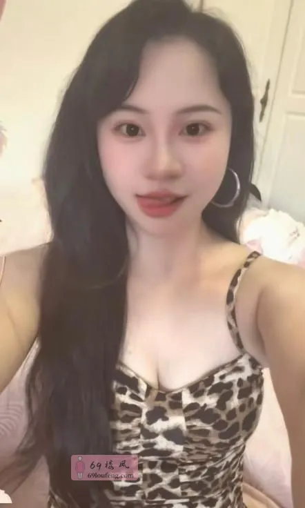 服务系大奶姐姐 - 浙江-杭州 楼凤实拍第1张