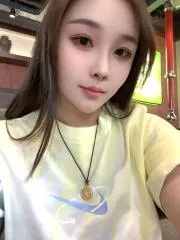 点击查看 安徽 - 合肥 可舌吻骨感美女 更多实拍详情