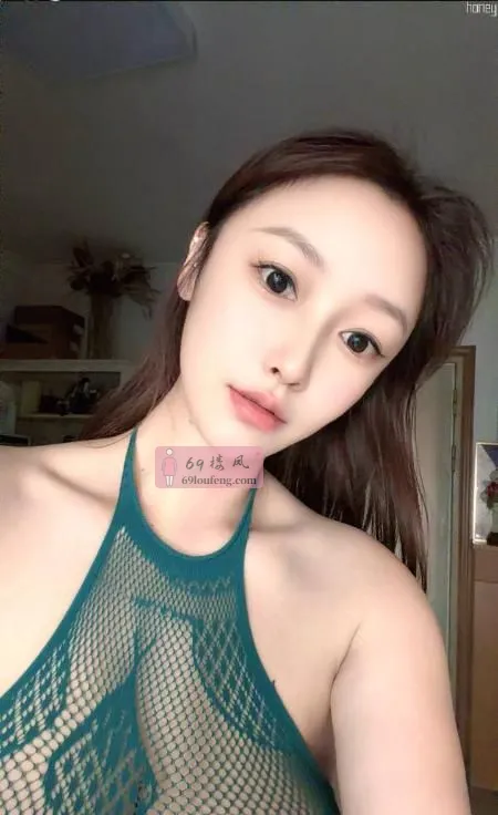黑丝情趣服务颜值老师 - 广东-深圳 楼凤实拍第2张