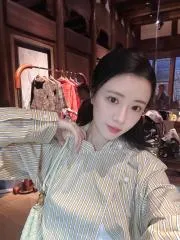 高挑桃子姐姐 广东 - 深圳线下实拍无遮挡