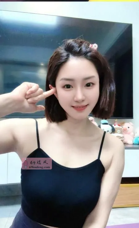 女友般大胸美女 - 广东-广州 楼凤实拍第2张