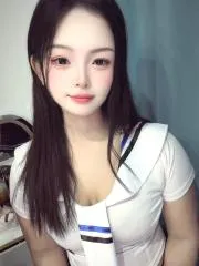 吴中瑶瑶 真实工作室环境 (地点：江苏 - 苏州)