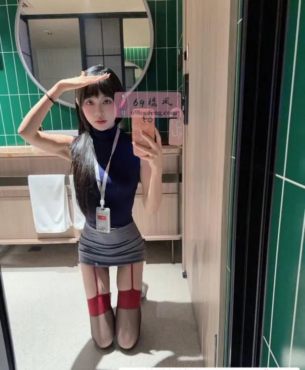 长腿细腰制服团团 - 内蒙-呼和浩特 楼凤实拍第3张