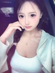 【独家】广东 - 深圳 老师 福田刚下海嫩妹雅宝 内部实拍