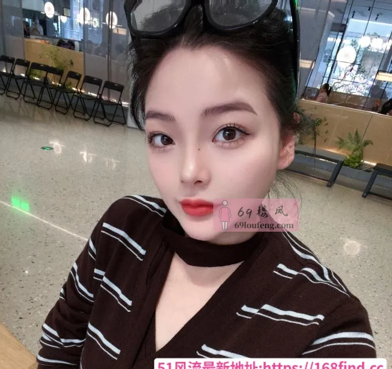 大胸虎牙妹文文 - 广东-深圳 楼凤实拍第4张