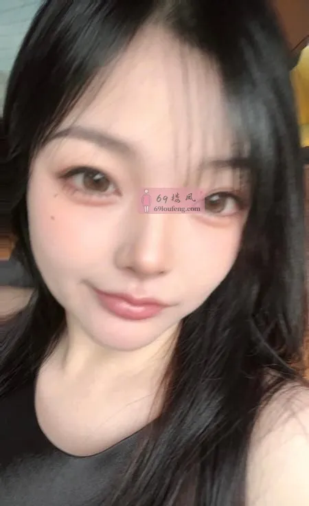 大胸虎牙妹文文 - 广东-深圳 楼凤实拍第3张