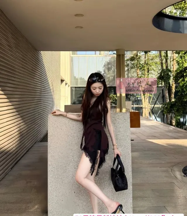 秦淮中项妹妹 - 江苏-南京 楼凤实拍第2张