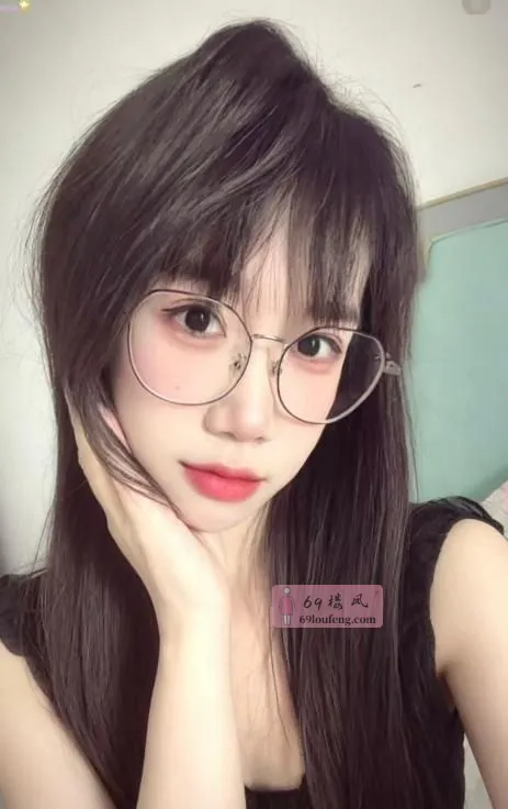 工业园区服务系小姐姐 - 江苏-苏州 楼凤实拍第2张