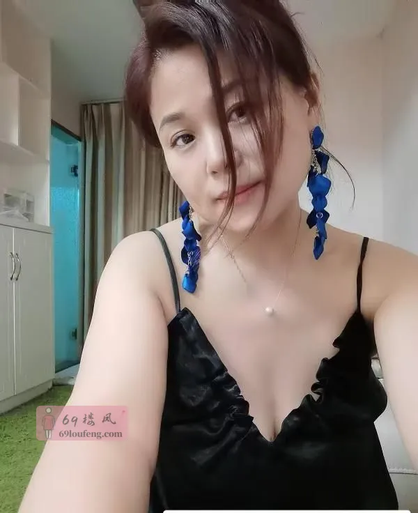 美容院的风情老板娘 - 江苏-南京 楼凤实拍第3张