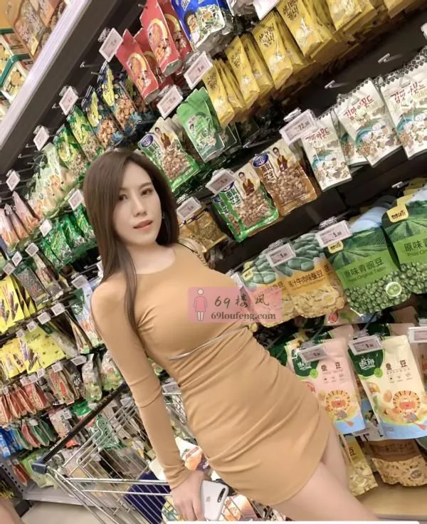 白云大奶美御姐 - 广东-广州 楼凤实拍第4张