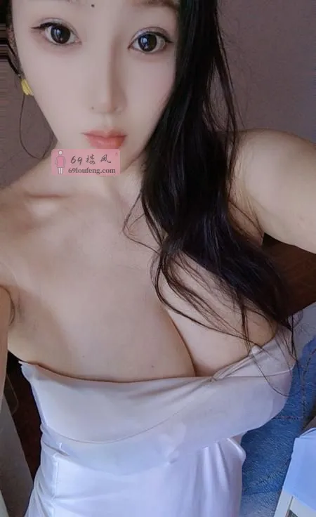 南昌巨乳骚妇 - 江西-南昌 楼凤实拍第2张