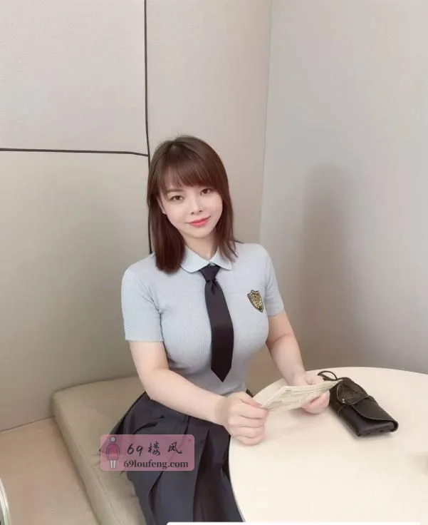 松江肤白爆乳唐珊珊 - 上海-松江区 楼凤实拍第3张