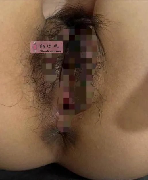 三街性感风骚少妇 - 四川-成都 楼凤实拍第3张