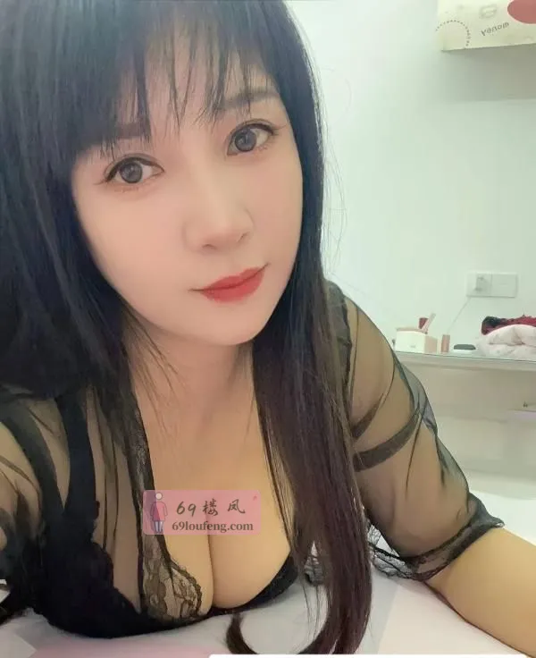 大奶黑丝诱惑熟女 - 浙江-杭州 楼凤实拍第1张