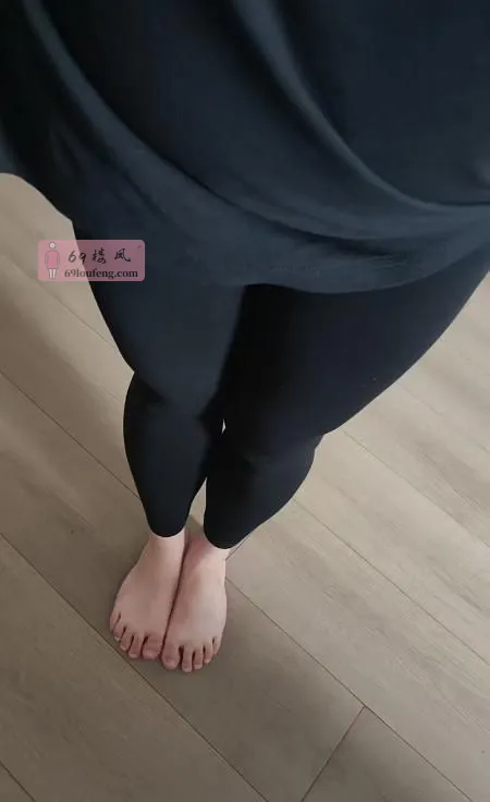 东北巨乳小姐姐 - 浙江-杭州 楼凤实拍第2张