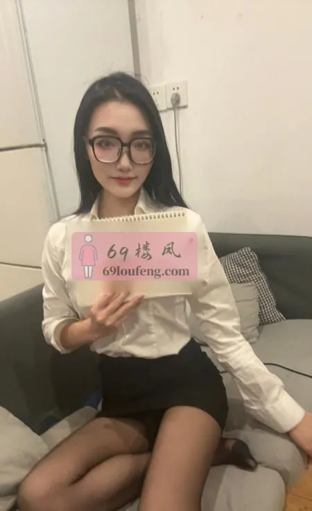 老牌顶红丝足Lisa - 江苏-南京 楼凤实拍第2张