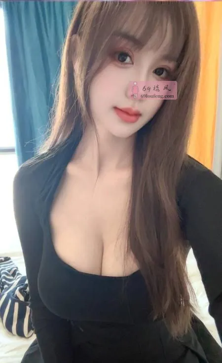 巨乳高颜值小八 - 广东-佛山 楼凤实拍第1张