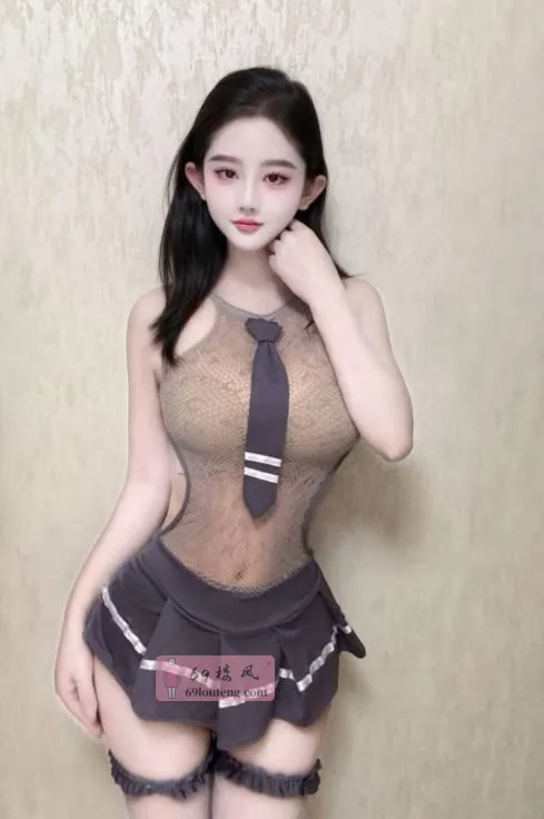 大胸美穴玫瑰老师 - 上海-长宁区 楼凤实拍第4张