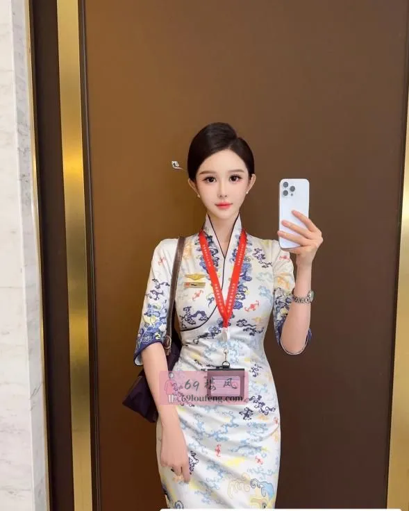 上海空姐制服海选 - 上海 楼凤实拍第2张