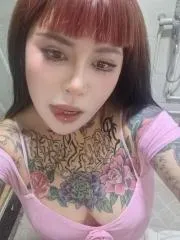 河南 - 南阳 宅男福利推荐：南阳少妇奶瓶 实景