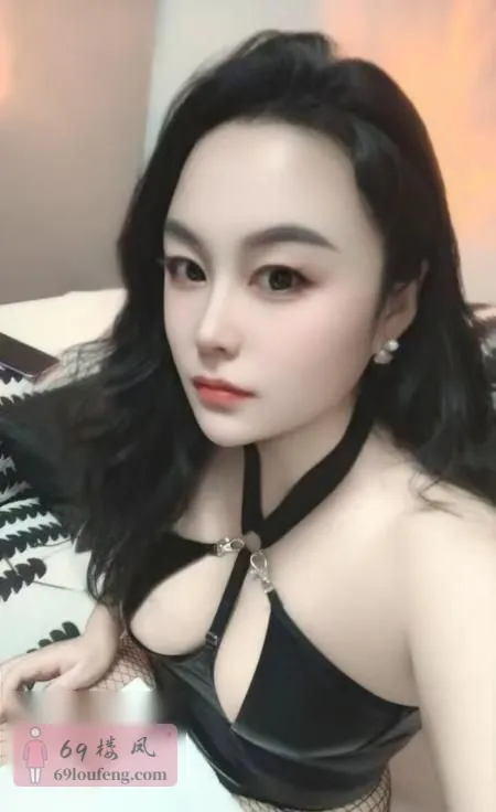 盘龙区眼镜妹 - 云南-昆明 楼凤实拍第4张