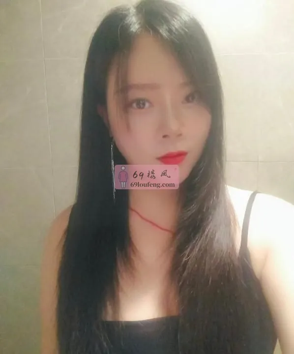 性价比很高的大胸妹子 - 四川-成都 楼凤实拍第2张