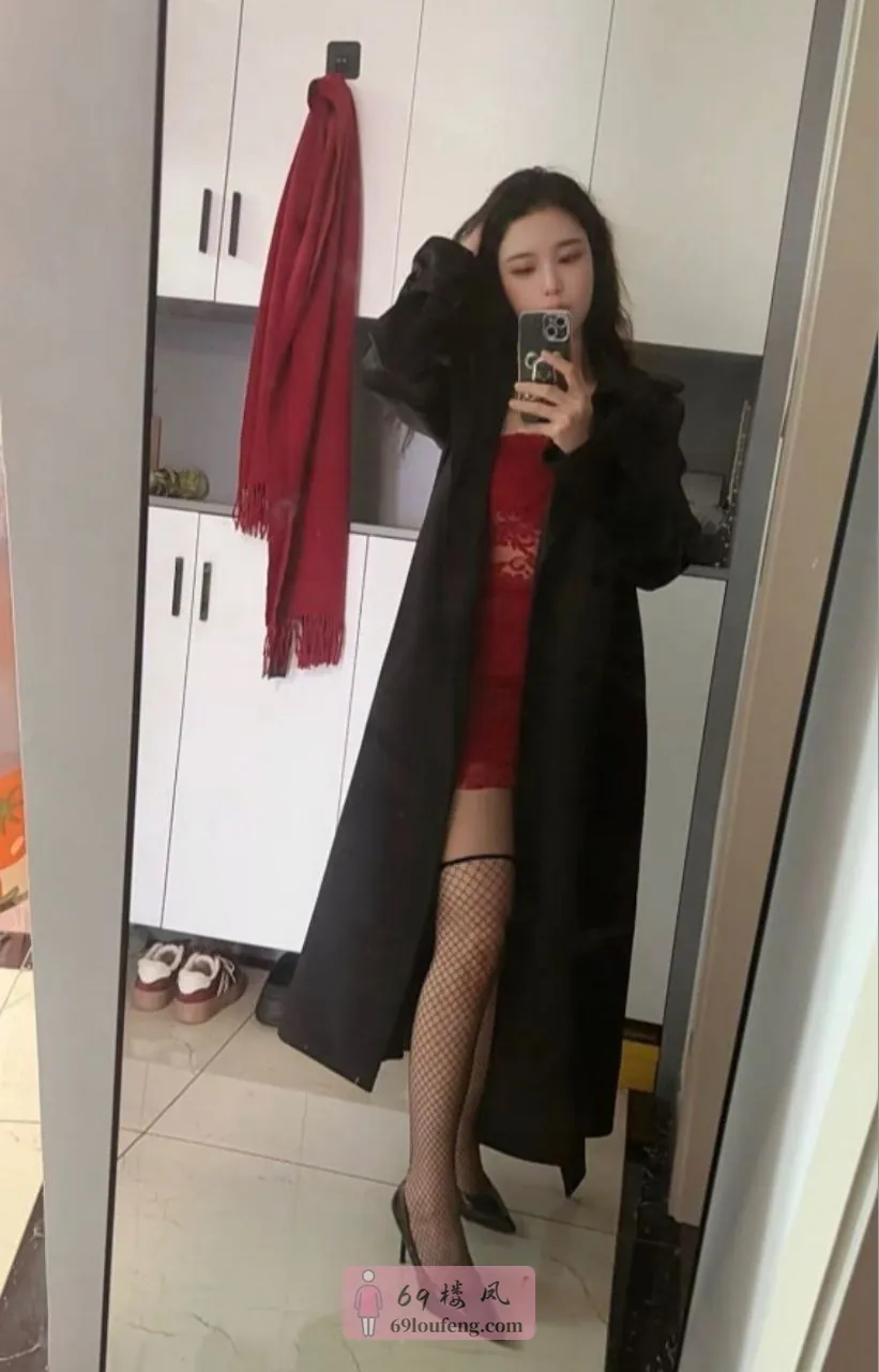 东门小姨子欢欢 - 四川-成都 楼凤实拍第2张