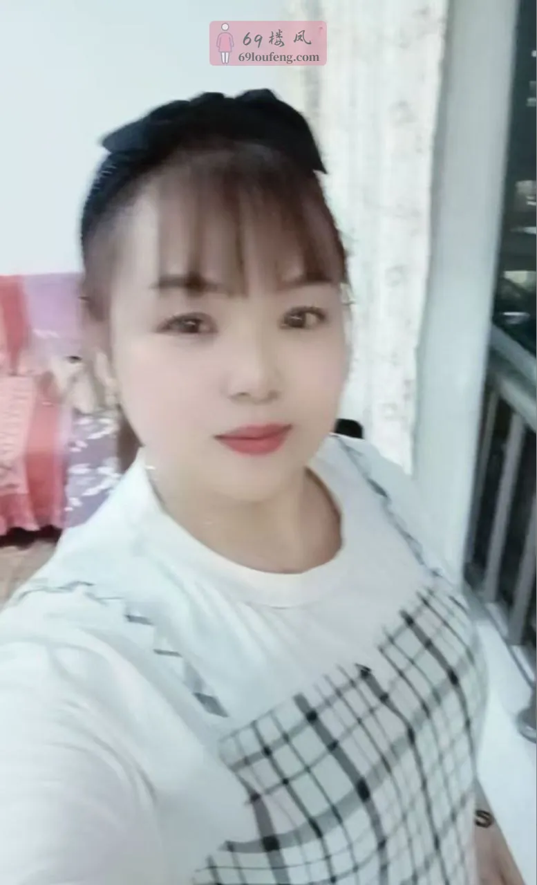 熟女朵朵150块 - 四川-成都 楼凤实拍第1张