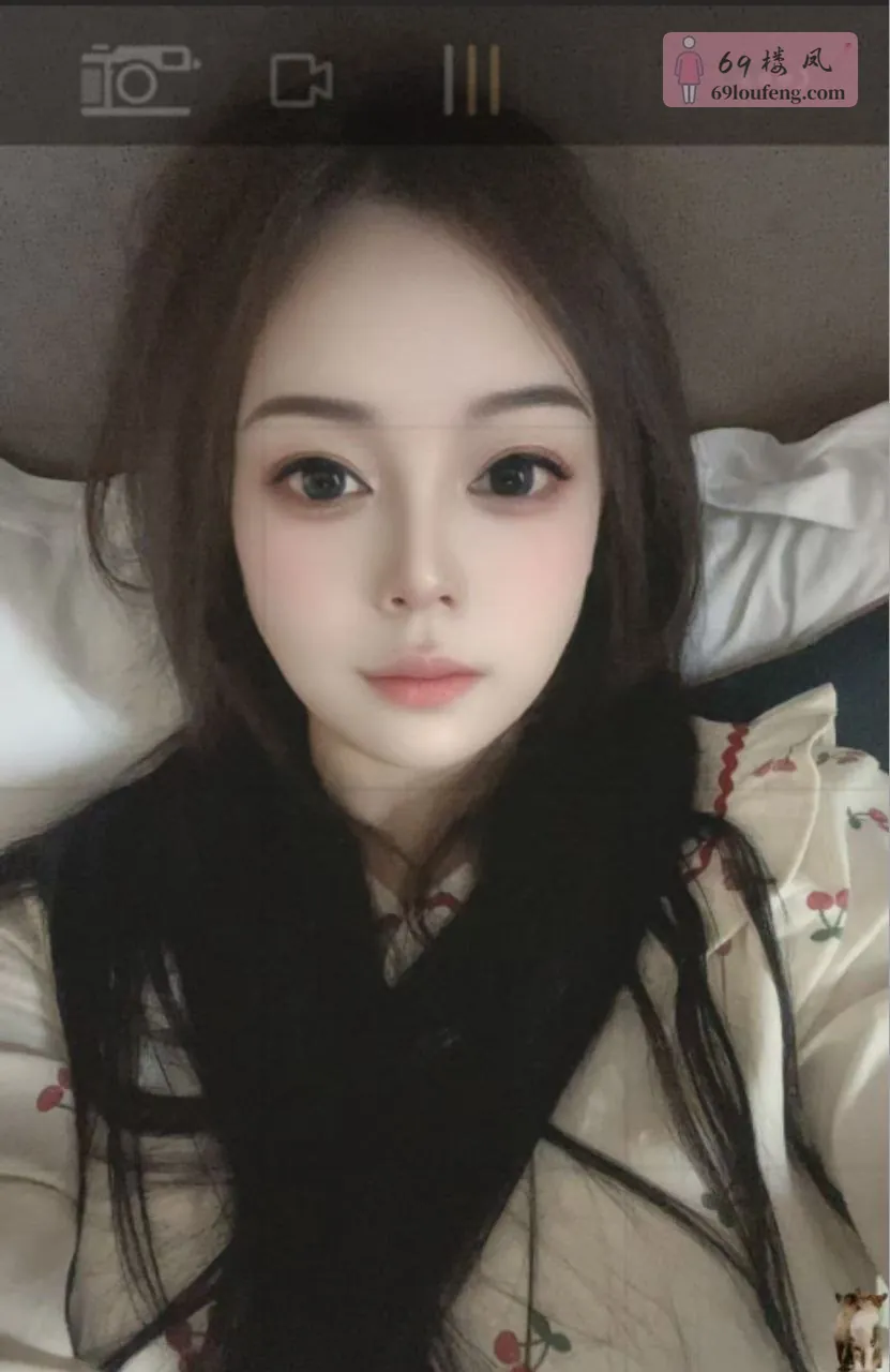 筱筱，女友系列 - 四川-成都 楼凤实拍第1张