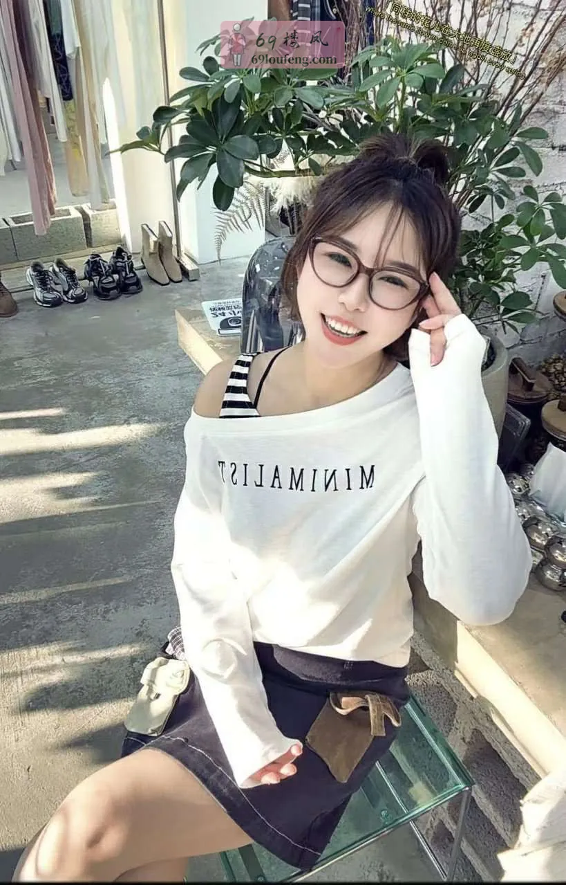 广州白云肤白貌美气质女神-静静 - 广东-广州 楼凤实拍第4张