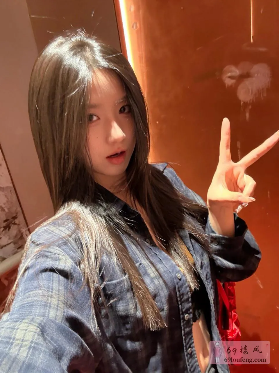 增城新人粉嫩学妹初次下海自做-思恬 - 广东-广州 楼凤实拍第4张