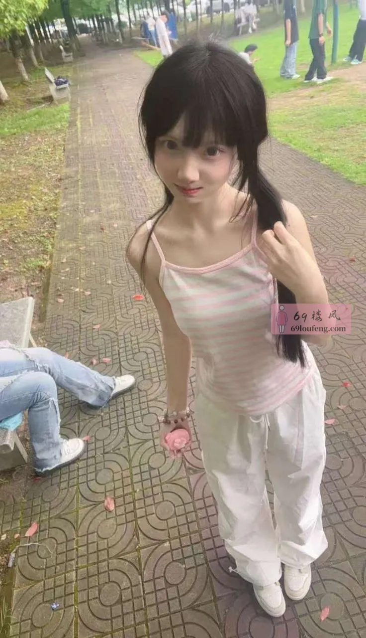 番禺区实习生初次兼职-小叮当 - 广东-广州 楼凤实拍第2张