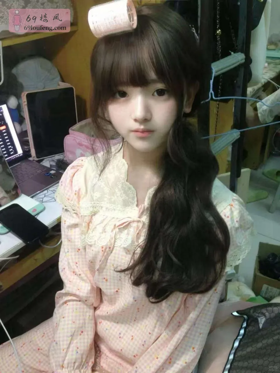 番禺大四初次兼职–馨儿 - 广东-广州 楼凤实拍第4张